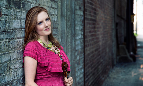 Rachel Barton Pine headshot